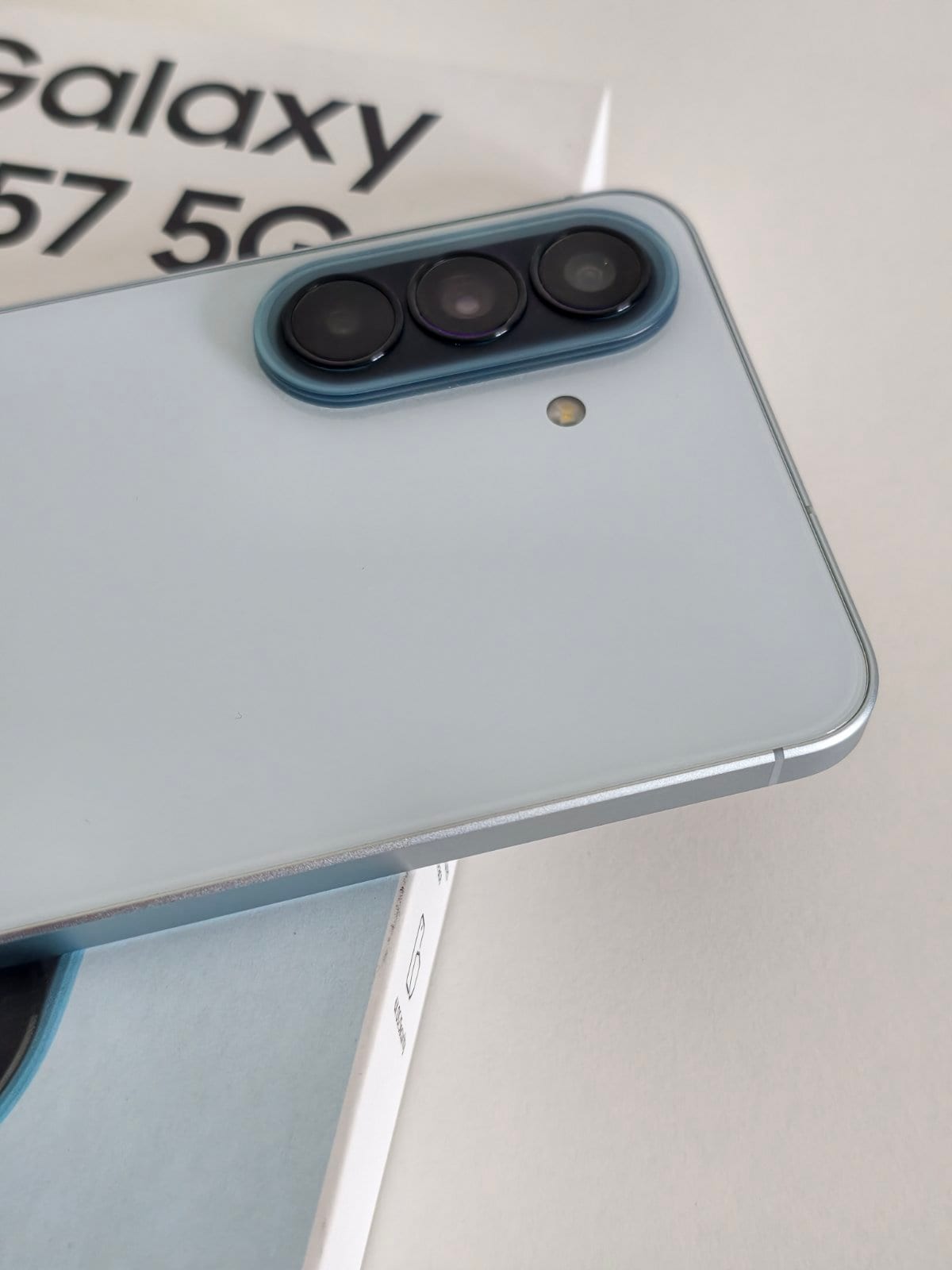 Galaxy A57 256GB 3